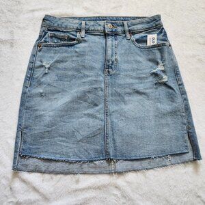 OLD NAVY High Waist Light Washed Semi Distressed High Low Jean Skirt Size 4
